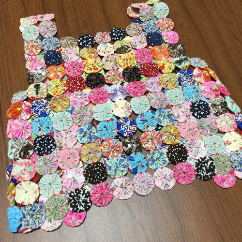 ❤︎ハンドメイド/カラフルヨーヨーキルトベスト160サイズ＋