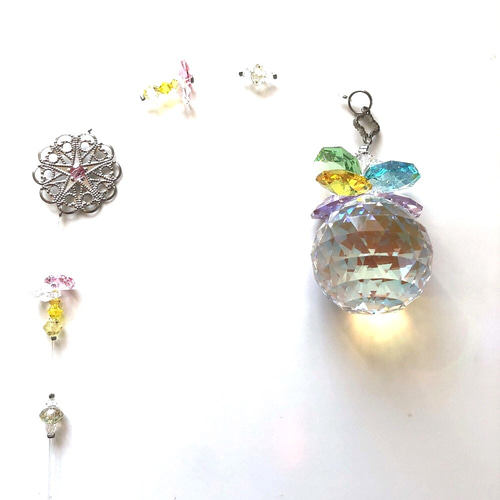 気分があがる↑↑スワロフスキー⭐︎サンキャッチャー サン