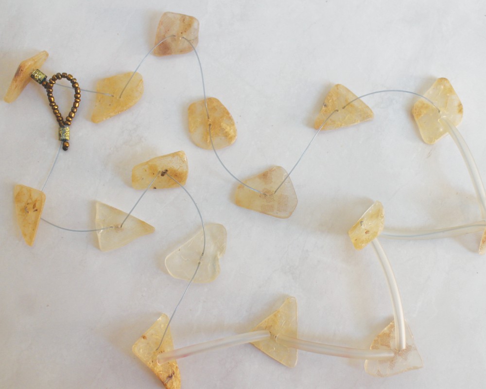 3way 4way 5way... アクセサリーストラップ（アイボリー）