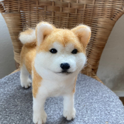 受注制作］羊毛フェルト人形 秋田犬 羊毛フェルト chikuchiku18
