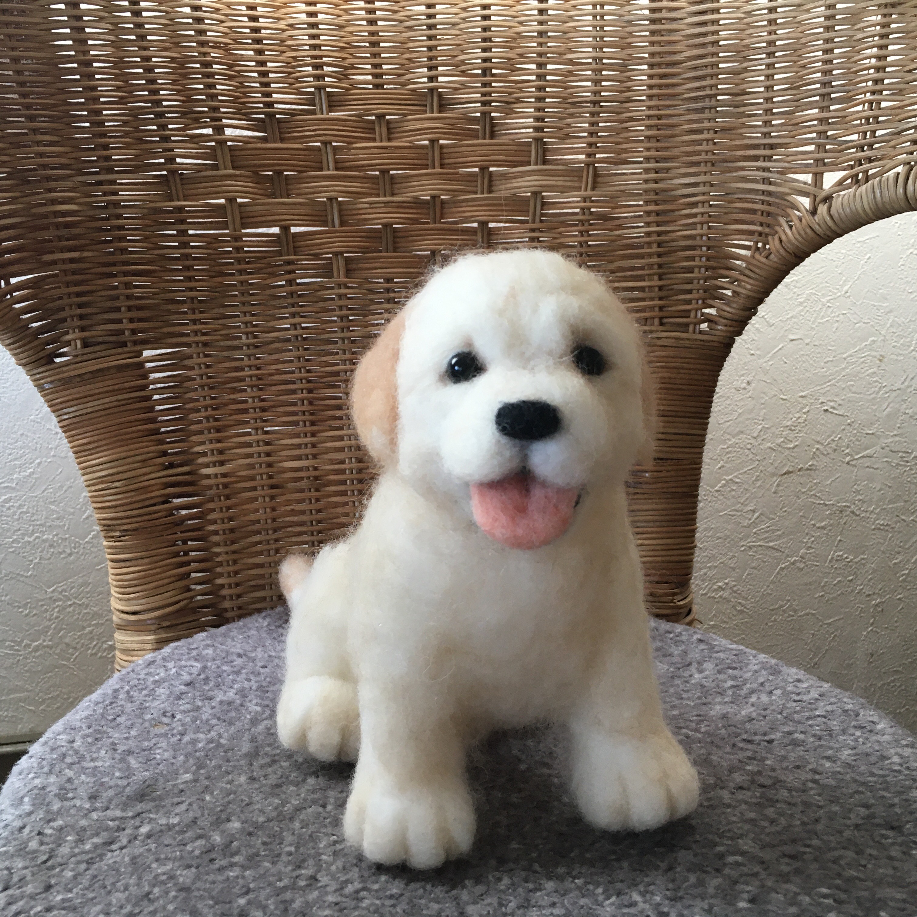 【受注制作】羊毛フェルト人形 ラブラドールレトリーバー子犬