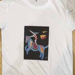 おとぎの国の駿馬  "あお" の綿Tシャツ 3枚目の画像