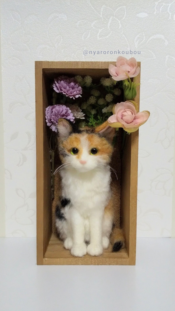 羊毛フェルト】フレーム入り三毛猫ちゃん 羊毛フェルト パステルミケ