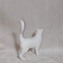 【羊毛フェルト】ミニミニ白猫☆ 3枚目の画像
