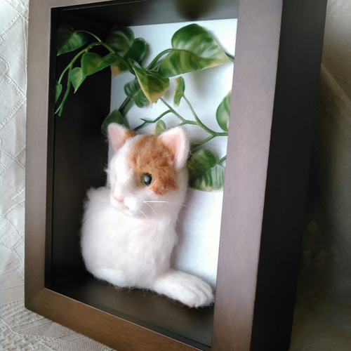 羊毛フェルト】フレームからこっち見てる猫ちゃん 羊毛フェルト