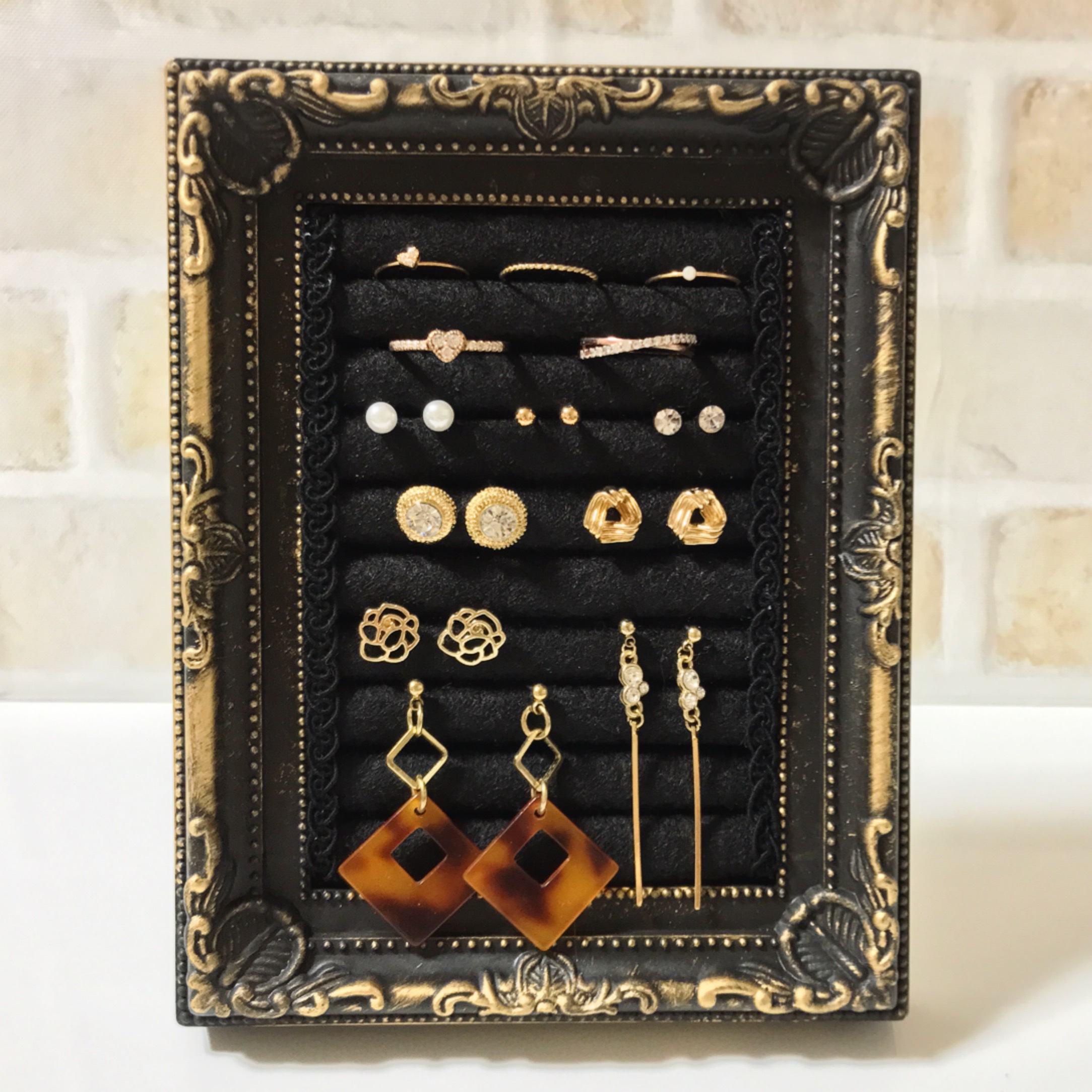 アンティーク　アクセサリー　スタンド　ピアス