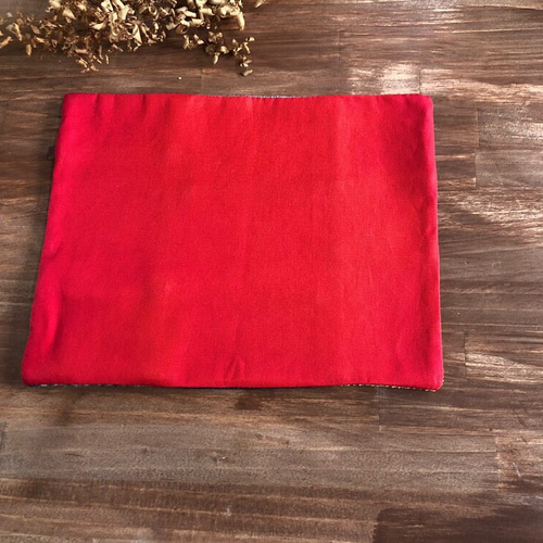 ほっこりパッチワークの小さなランチョンマット カーペット・絨毯  