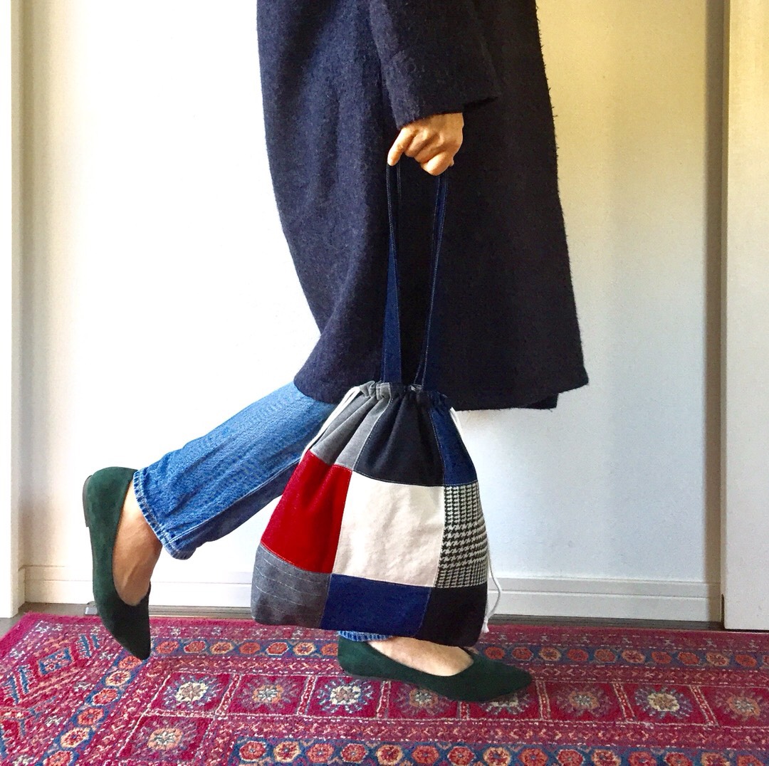 手織り布×古布 パッチワーク巾着バッグ 一点もの ナチュラル 和モダン パッチワーク巾着バッグ 一点もの ナチュラル 手織り布×古布 和モダン