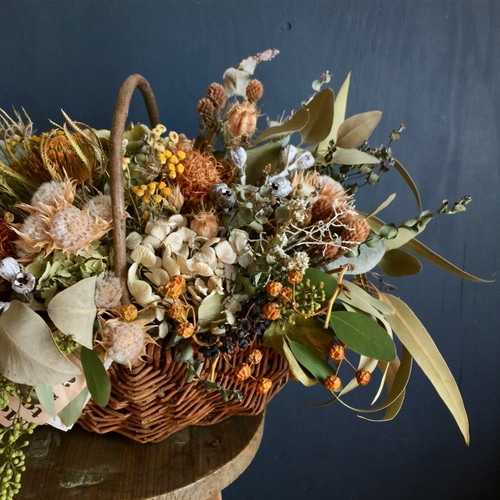ドライフラワーアレンジメント オレンジバンクシャーミックス