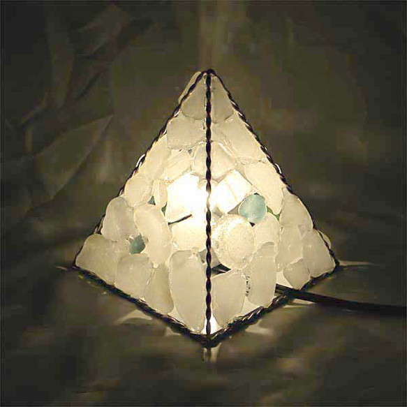 ピラミッドランプS四面ー1 2枚目の画像