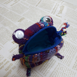さをり織り  カエルの財布 3枚目の画像