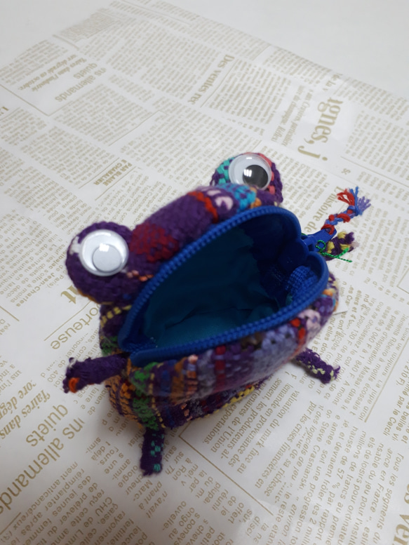 さをり織り  カエルの財布 3枚目の画像