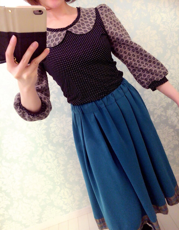 Dahlia☆Flat collar,pullover☆フラットカラーのプルオーバー☆Mochaレース×BKドット柄 1枚目の画像