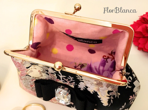 FlorBlanca Metal clasp pouch “Apricot” がま口ポーチ“アプリコット”黒花柄 4枚目の画像