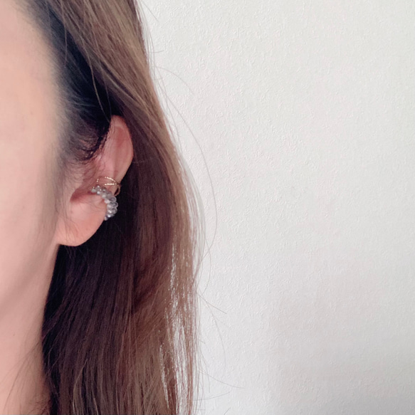 14kgf使用◇透明感のある天然石トパーズのイヤーカフ◇2色から選択◇重ね付け用イヤーカフはオプション選択◇片耳用 6枚目の画像