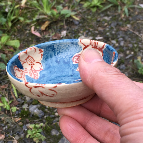 山茶花の豆皿2枚 2枚目の画像