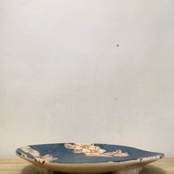 山茶花シリーズの7寸平皿 4枚目の画像