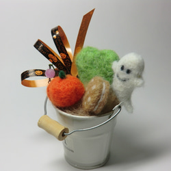 羊毛ハートホヤのハロウィンアレンジ 3枚目の画像