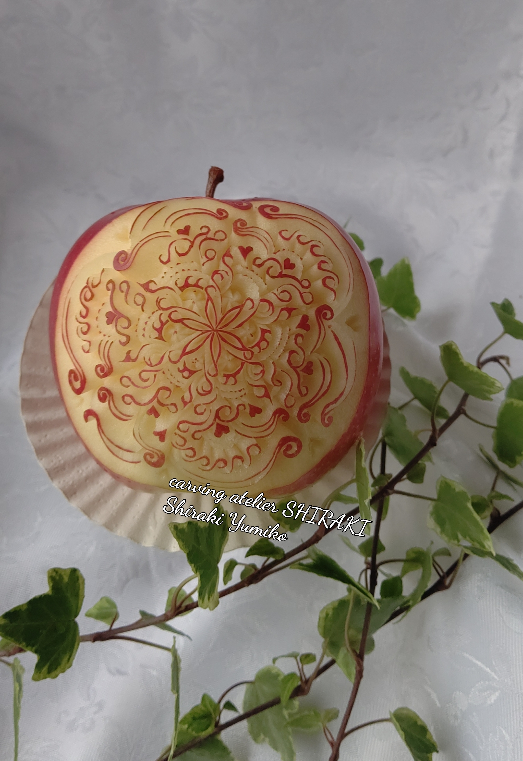 リンゴ  カービング作品  プレゼント  ギフト