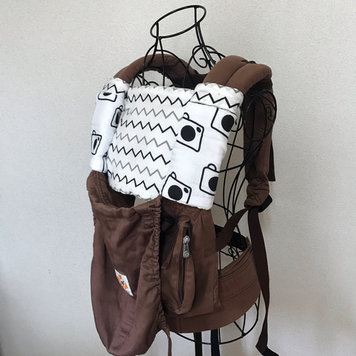 オーダーメイド 抱っこ紐 胸元カバー よだれカバー 抱っこ紐スタイ  