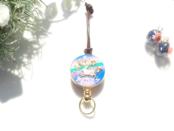 “Creema Limited免費送貨”彩虹和櫻花飛兔樹脂捲軸鑰匙扣 第2張的照片