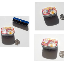 日本鈕扣藥丸盒（帶鏡子） 第3張的照片