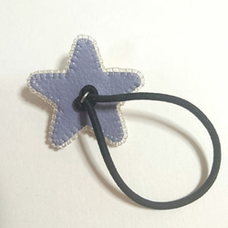 ビーズ刺繍のヘアゴム 星(2)パールホワイト 3枚目の画像