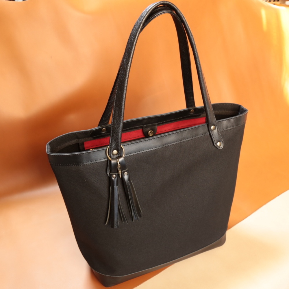 大人の帆布＆レザートリム トートBlack ATタッセル　プレミアムNEW!!