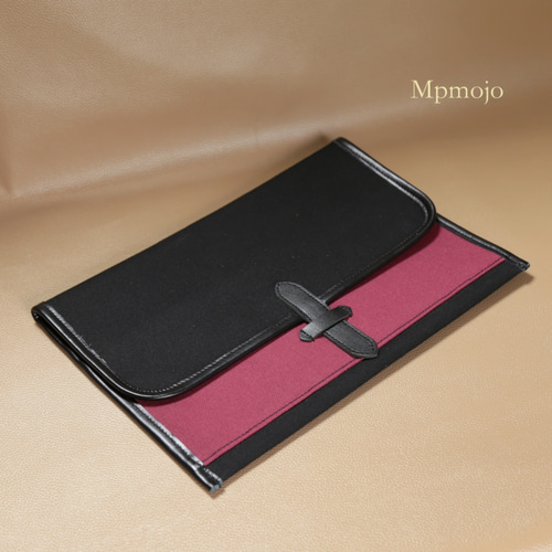 新品未使用本物 Mulberry マルベリー 本革iPadケース クラッチバッグ 新品未使用本物 Mulberry マルベリー 本革iPadケース クラッチバッグ