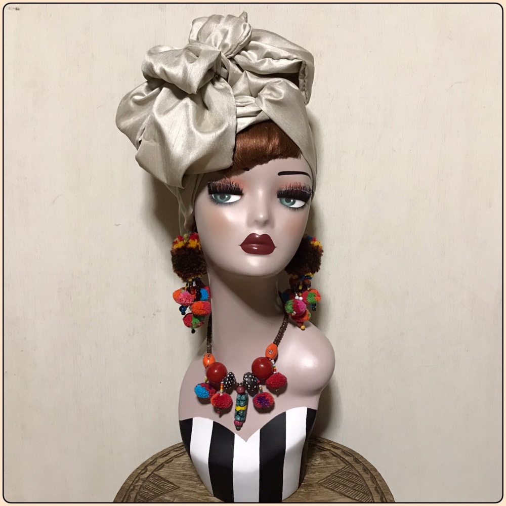 新作　グレージュ　シルバー　シャンタン　サテン　8way ロングリボン　アレンジ　ヘアターバン　ヘアバンド　ターバン