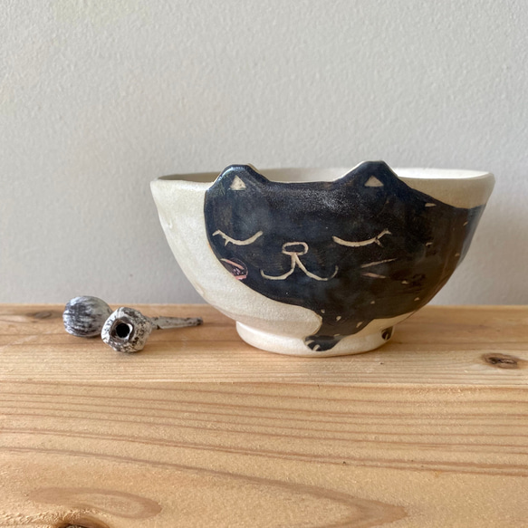 《受注制作》ねこ耳付き白いご飯お茶碗●黒猫● 人気・おすすめ｜省スペース設計・旅行向けにおすすめ お得商品 プライバシー配送 期間限定入荷