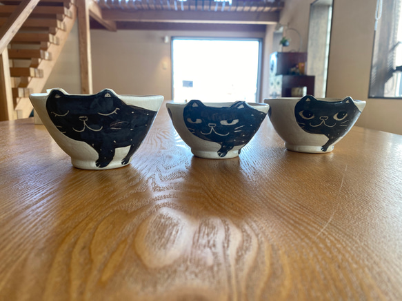 《受注制作》ねこ耳付き白いご飯お茶碗●黒猫● 人気・おすすめ｜省スペース設計・旅行向けにおすすめ お得商品 プライバシー配送 期間限定入荷