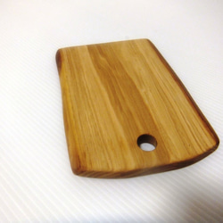 小さい栗の木のカッティングボードトレイ　MS3 8枚目の画像