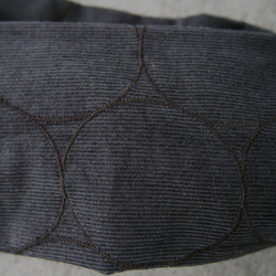 大人のニュアンスカラー・シャボンの刺繍（木いちご）　コーデュロイヘアバンド 3枚目の画像