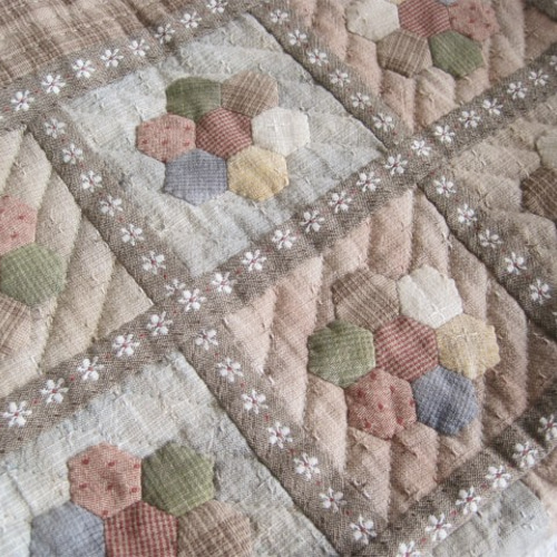 送料無料 パッチワークバッグ完成品 ヘキサゴンのバッグ その他バッグ