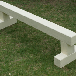 子供ベンチ　木製　平均台 無垢材　一本橋　ホワイト　白　アイボリー腰掛 2枚目の画像