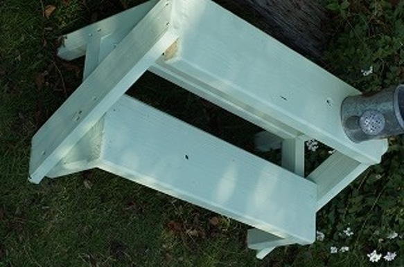 ハンドメイド家具　花台 長ベンチ　子供椅子　プランター台　ステップスツール　ミント 4枚目の画像