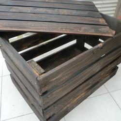 木箱　蓋付き　コンテナ　アンティーク調　廃材　オイルステイ　 3枚目の画像