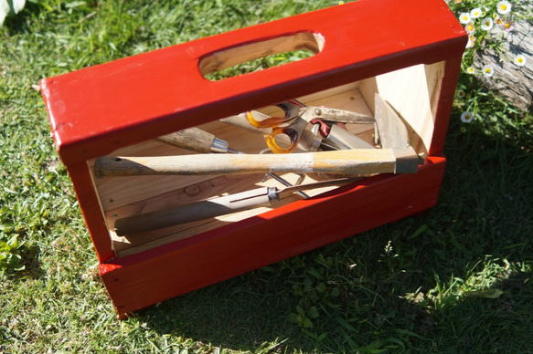 ツールボックス　園芸道具入れ　DIY道具箱　スツール　椅子　 ガーデニング台　赤 3枚目の画像