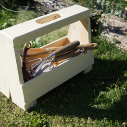 ツールボックス　園芸道具入れ　DIY道具箱　スツール　椅子　 ガーデニング台　白 3枚目の画像
