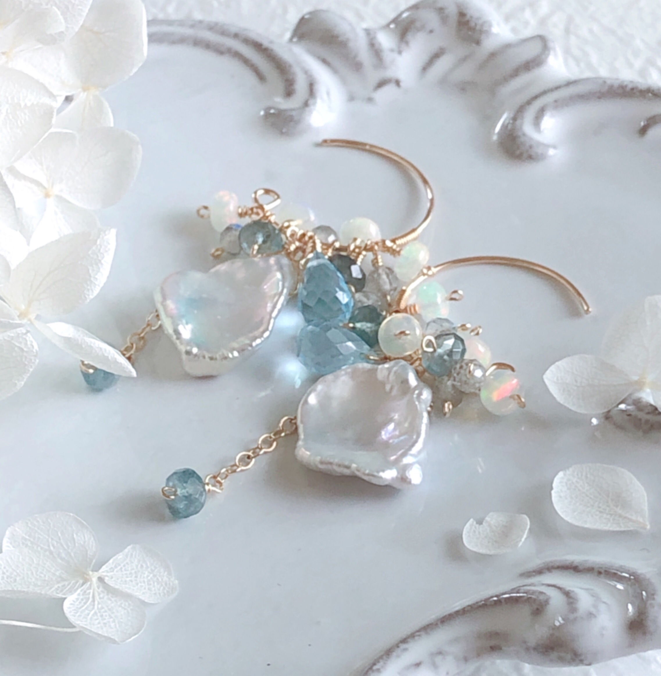 ＊再販＊【14kgf】花弁ケシパール×ブルー天然石＊フープピアス