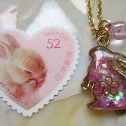 ◇1372再販３ 桜花・小さな小さな、うさぎの１粒ネックレス 4枚目の画像
