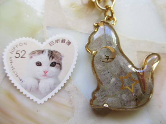 ◇1911特価完売 ✨ラブラドライトの猫とお星さまのバッグチャーム ※１点物 5枚目の画像