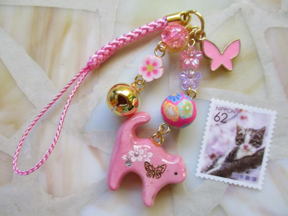 ◇736再販 桜色　猫とお花の和風ストラップ ※1点物 5枚目の画像