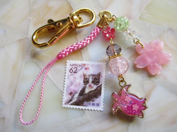 ◇2765再販２ 桜とピンクホヌ　蓄光とんぼのストラップ・バッグチャーム 5枚目の画像