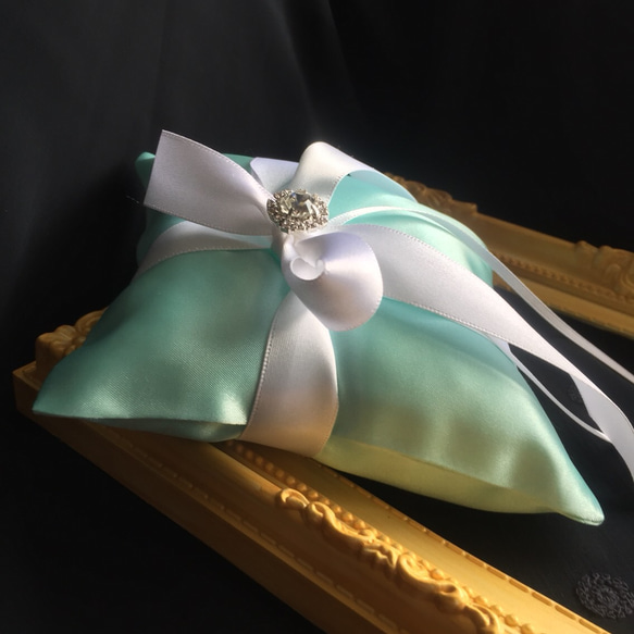 再販リングピロー【Tiffanyブルー】ウェディング　結婚式　ティファニー 　ビジュー 3枚目の画像