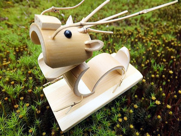 つくし狩り ススだけ竹細工 スス竹彫刻とかごのセット 高さ10㎝ つくし