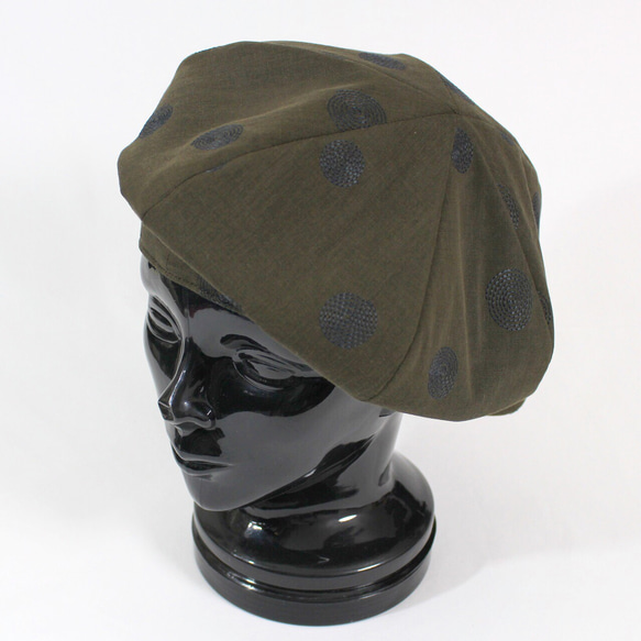 渦巻き刺繍のベレー帽 5枚目の画像