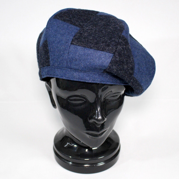 圧縮ウールのパッチワークベレー帽(ブルー) 4枚目の画像