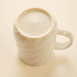 白磁マグカップ 4枚目の画像